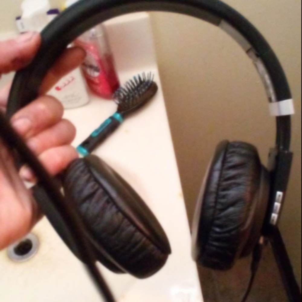 Black Mobile Spec Bluetooth Over Ear Headphones also works with aux in mode